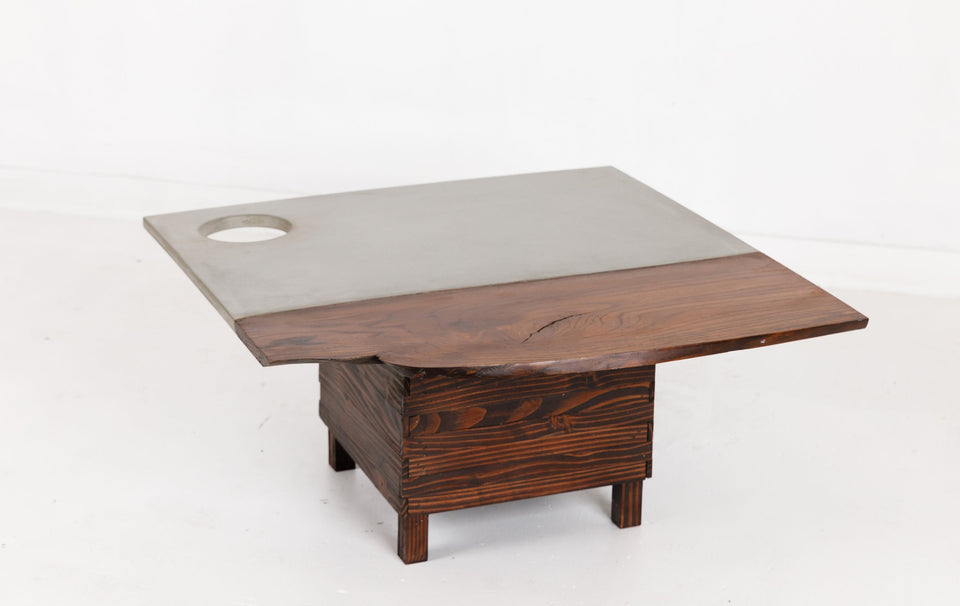 Concrete Tree Coffee Table with built-in Plant Pot, indoor and outdoor coffee table, handmade, Modern/unique coffee Table, Custom size table