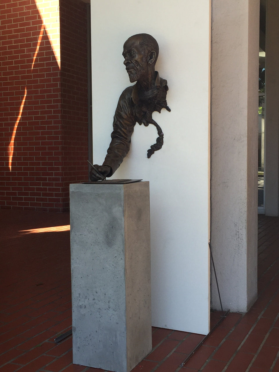 Custom Concrete Pedestal for Statues, Art Pedestal, sculpture stand, statue Display, Classic Concrete Pedestal for indoor and outdoor