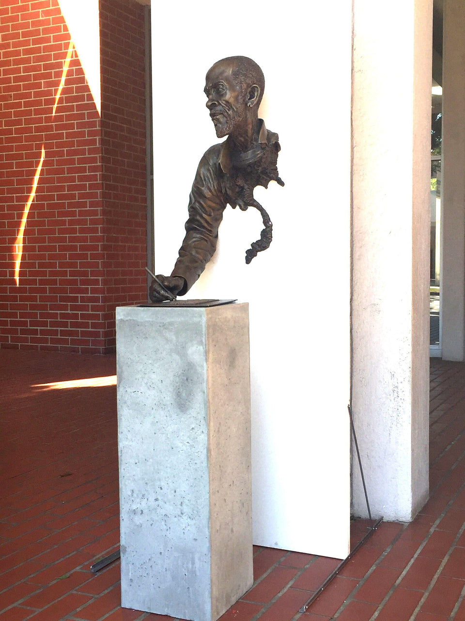 Custom Concrete Pedestal for Statues, Art Pedestal, sculpture stand, statue Display, Classic Concrete Pedestal for indoor and outdoor